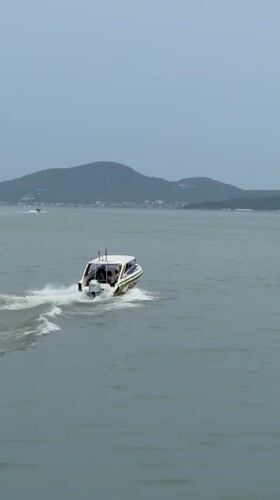 Various boats traverse Pattaya waters in early morning hours
