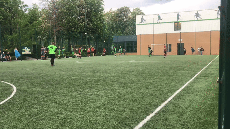 Soccer match played in Kharkiv between green and maroon teams