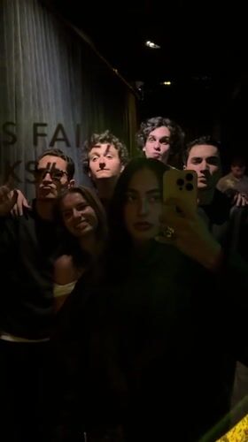 Late night group gathering moves through Mexico City venues