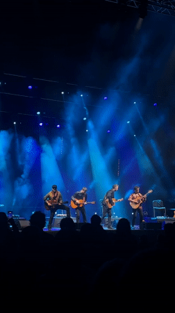 Acoustic guitar quartet performs evening concert in Riga