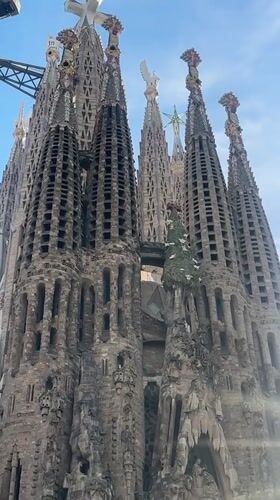 An afternoon exploring the Sagrada Família and its surroundings