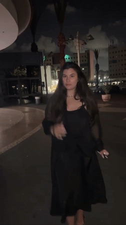 Woman in black observed during brief nighttime encounter in Kiryat Bialik