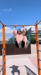 Outdoor fitness and public square activity in Moscow