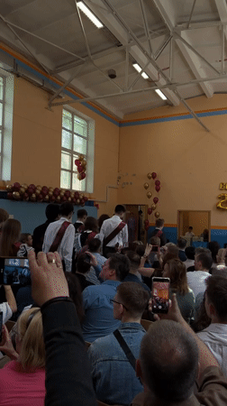 Traditional graduation ceremony held in Podolsk school gymnasium