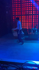 Evening entertainment at Moscow club features dancing and singing
