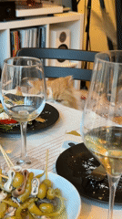 Casual afternoon in Barcelona captured through food, streets, selfies