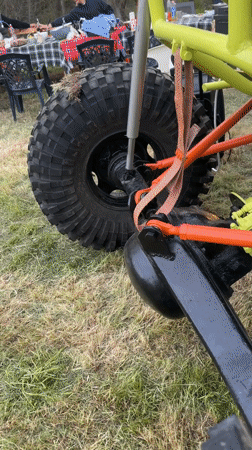 Yellow homemade buggy spotted in Bulgarian field