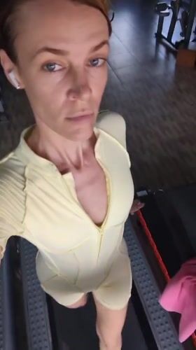 Morning workout and brunch routine documented in Mengwi