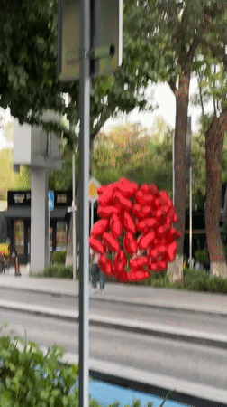 Car decorated with red heart balloons spotted in Tashkent