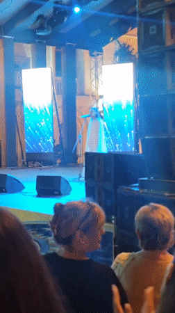 Outdoor talent show draws crowds in Sokhumi park