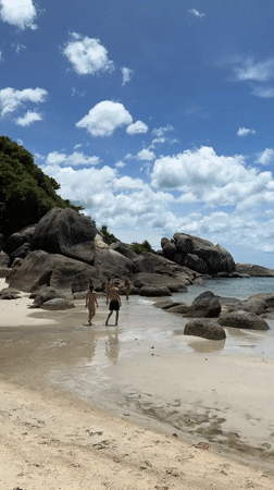 Morning beach scene documented at Baan Chaweng Noi, Thailand