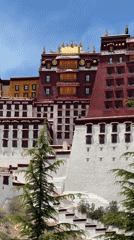 Morning views of Potala Palace captured by witnesses