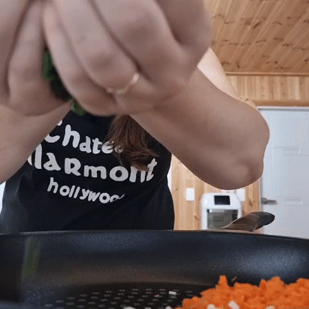 Home cooking in Dunnae-myeon with a baby in tow