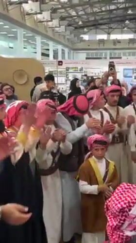 Traditional cultural performances highlight Syrian book fair exhibition