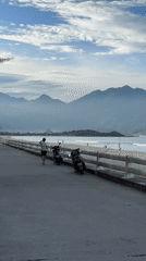Along Da Nang's coastal road on a cloudy morning