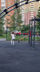 Spring afternoon activities captured across Khimki parks and venues