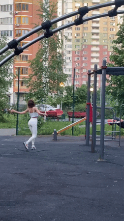 Spring afternoon activities captured across Khimki parks and venues