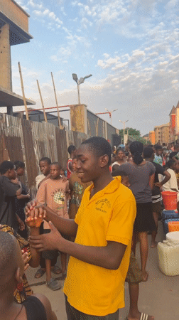 Onitsha residents navigate street life amid power and water shortages