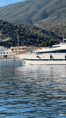 Morning yacht activity observed in Poros, Greece waters