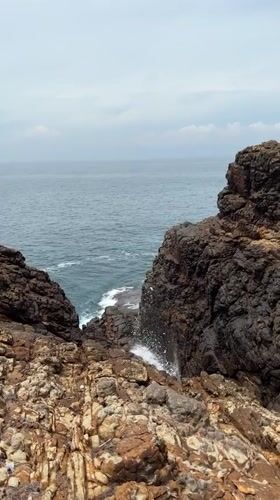 Morning coastal views captured from rocky cliffs in Kudawella