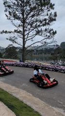 Morning tourism activities at Đà Lạt's Xuân Hương Lake