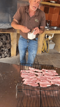 Rural barbecue gathering documented in Spanish village of Bonastre