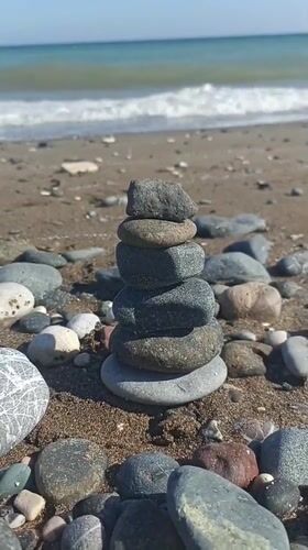 Beach art and stone stacking afternoon in Mezitli