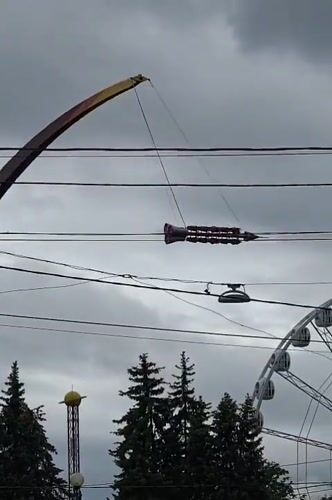 Saint Petersburg waterfront park: rides, boats, and wildlife