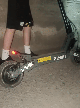 Bolt Food scooter delivery through Odesa backstreets at night