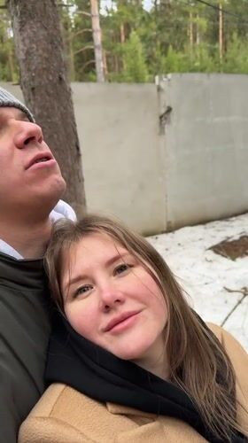 Couple enjoys quiet moments together in Polazna forest