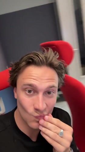 Studio worker captured in brief recording at Oslo workstation