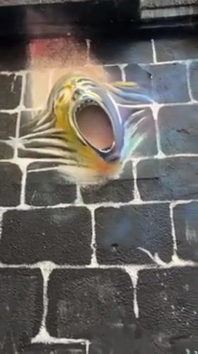 Street Art Documentation Session Captures La Paz Mural Scene