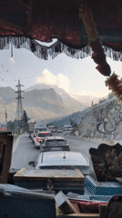 Traffic jam clogs mountain roads between Kulang and Burwa