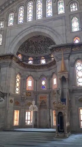 Istanbul mosque and bazaar architecture with resident cats
