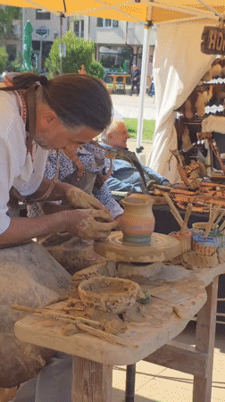 Traditional craft demonstrations draw crowds in Blagoevgrad market square