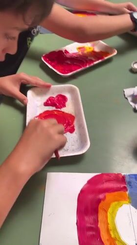 Children paint rainbows, play sports at La Fouillouse facility