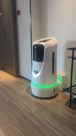Delivery robots handle café orders at Suzhou Industrial Park