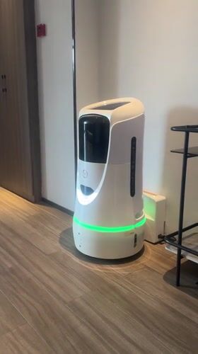 Delivery robots handle café orders at Suzhou Industrial Park