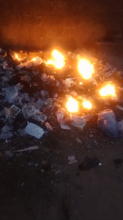 Garbage pile burns in Keffi, Nigeria