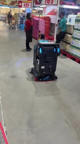 Routine grocery shopping observed at Thai Makro store