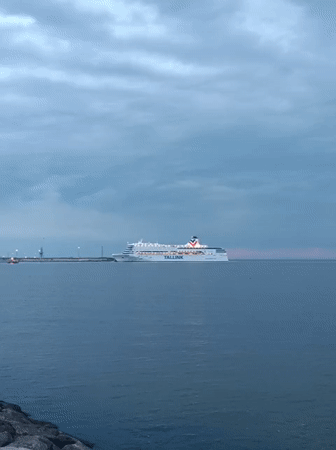 Ferry on the bay, then a low-key evening in Tallinn