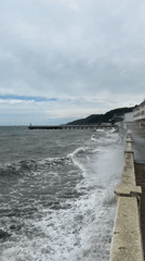 Woman documents stormy seaside selfie session in Sochi