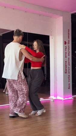 Bachata class and outdoor moments in Chaikovsky, Russia
