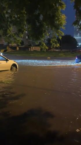 Yekaterinburg streets flood while sushi night carries on