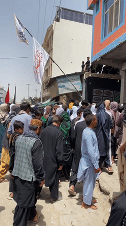 Religious procession fills Kandahar streets in mass mourning gathering