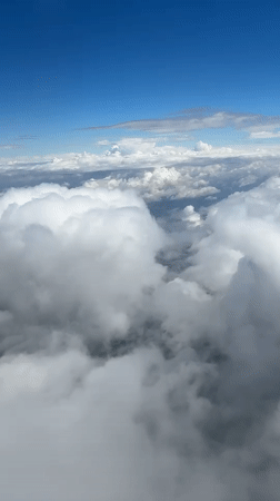 Flight perspectives around Kraków-Balice Airport