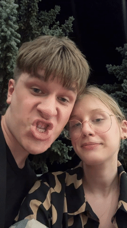 Late-night hangout in Tiraspol: selfies, vaping, and goofing around