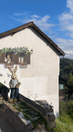 Decorative displays and war memorial documented in Veliko Tarnovo
