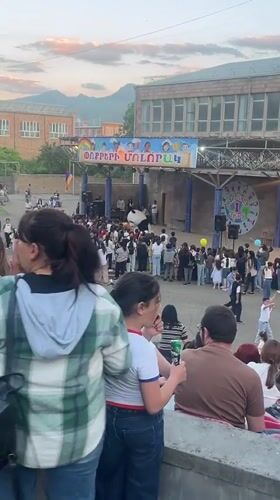 Community festival draws crowds in Yeghegnadzor, Armenia