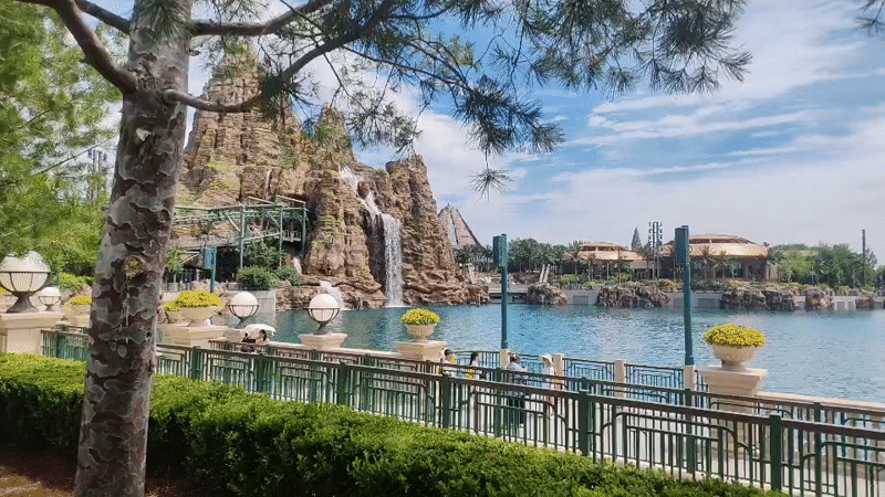 Theme park scenery with waterfalls and landscaped grounds in Tongzhou